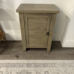 Small Sideboard Or Cabinet 28x20x13