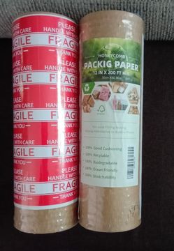 Honeycomb packing paper with fragile stickers