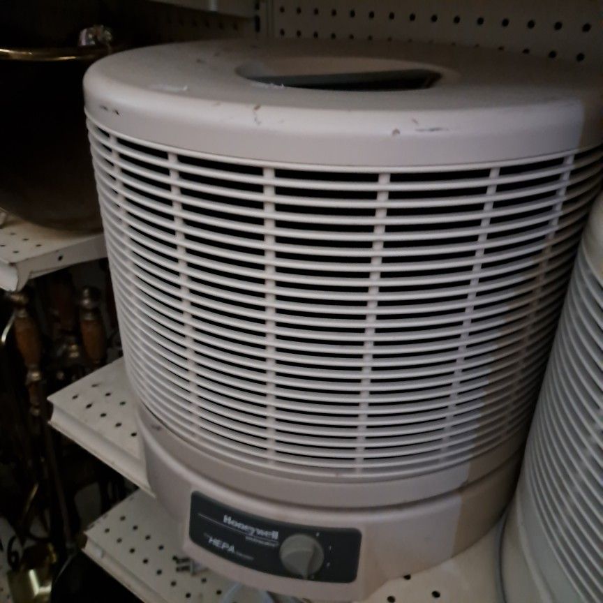 Honeywell Air Purifier 