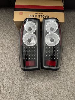 2000-2004 Nissan frontier led tail lights