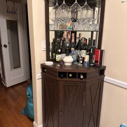 Indoor Corner Bar 