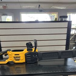 Dewalt Chainsaw DCCS672B