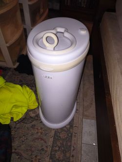 Ubbi diaper pail