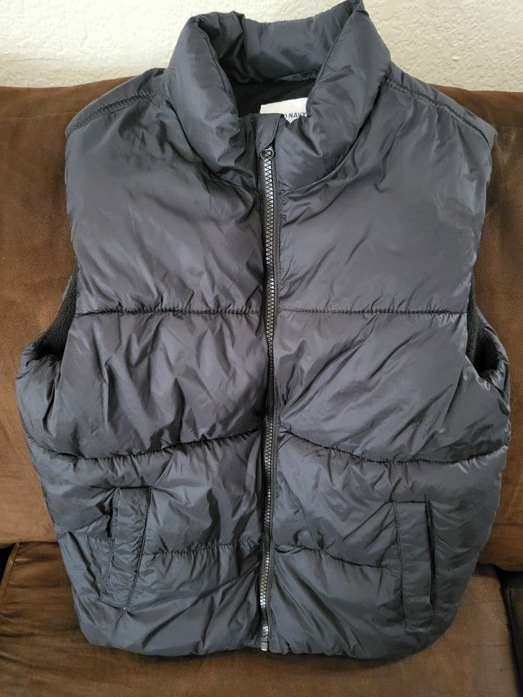 OLD NAVY WINTER PUFF VEST
