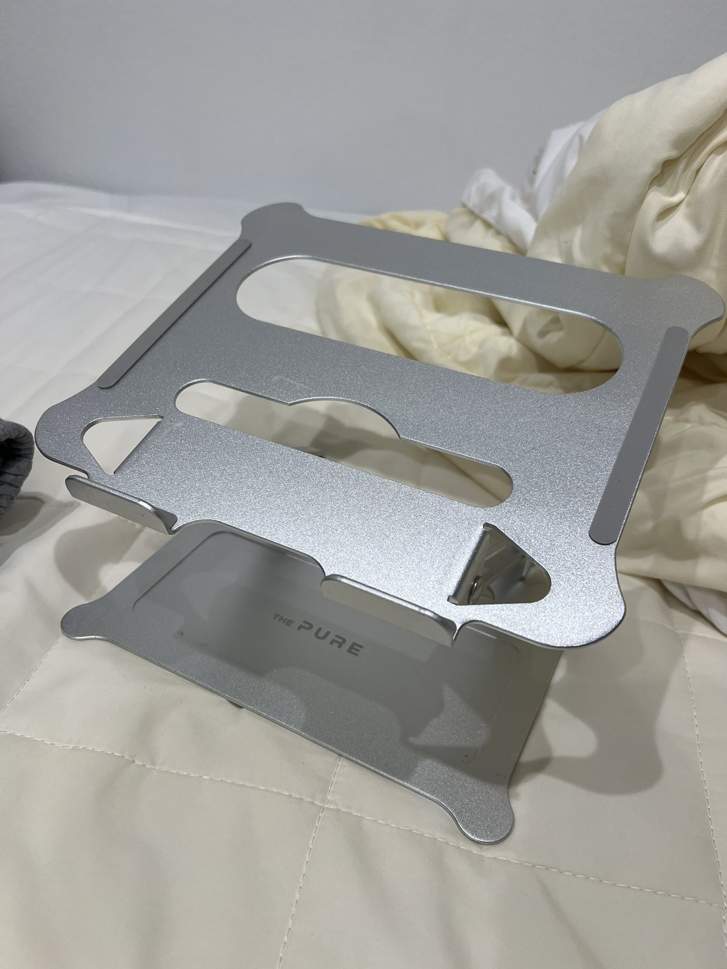 [MovingSale]Laptop Stand – 2 Joint Arm, Height & Angle Adjustable