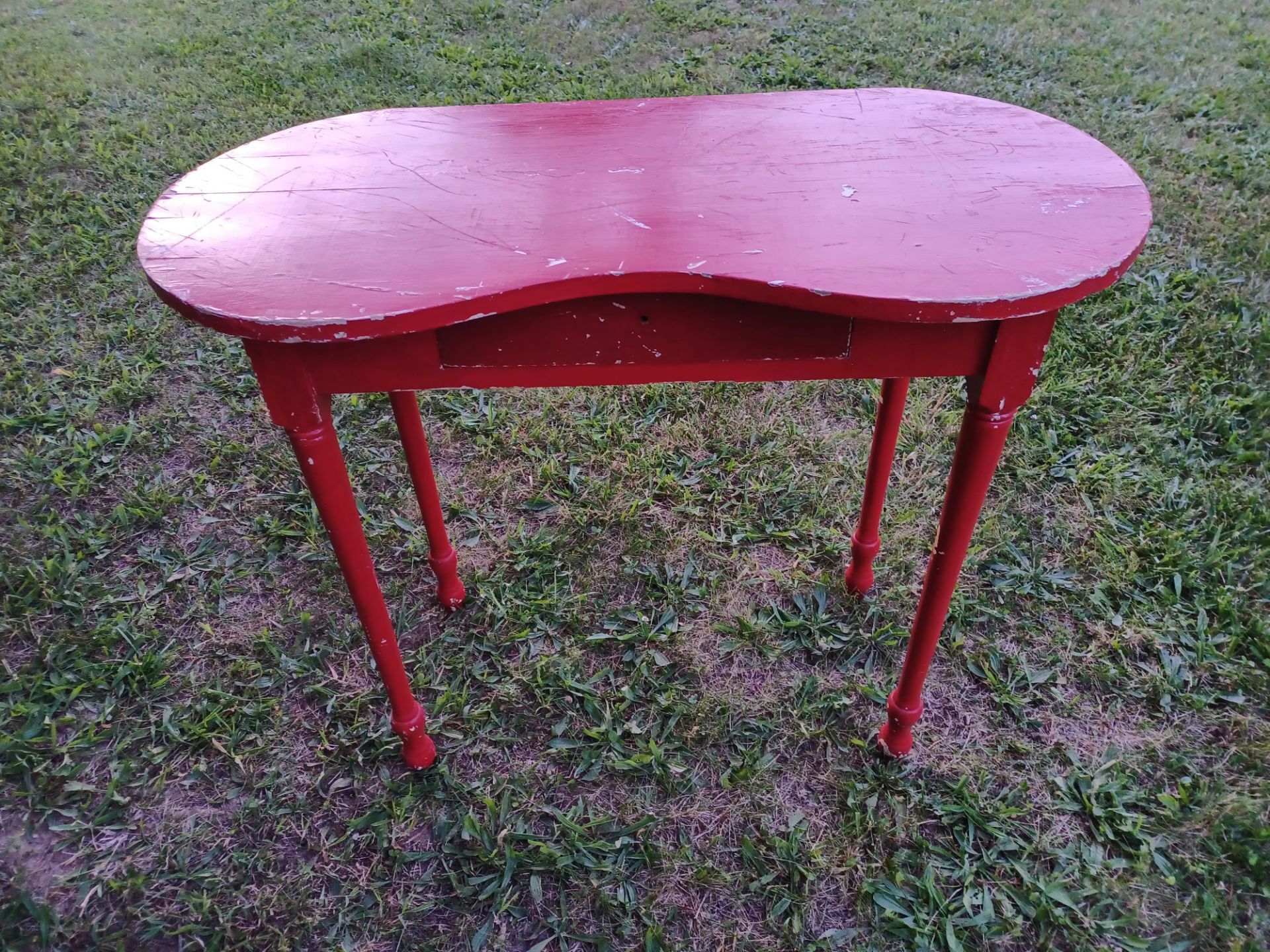 Vintage stand / table