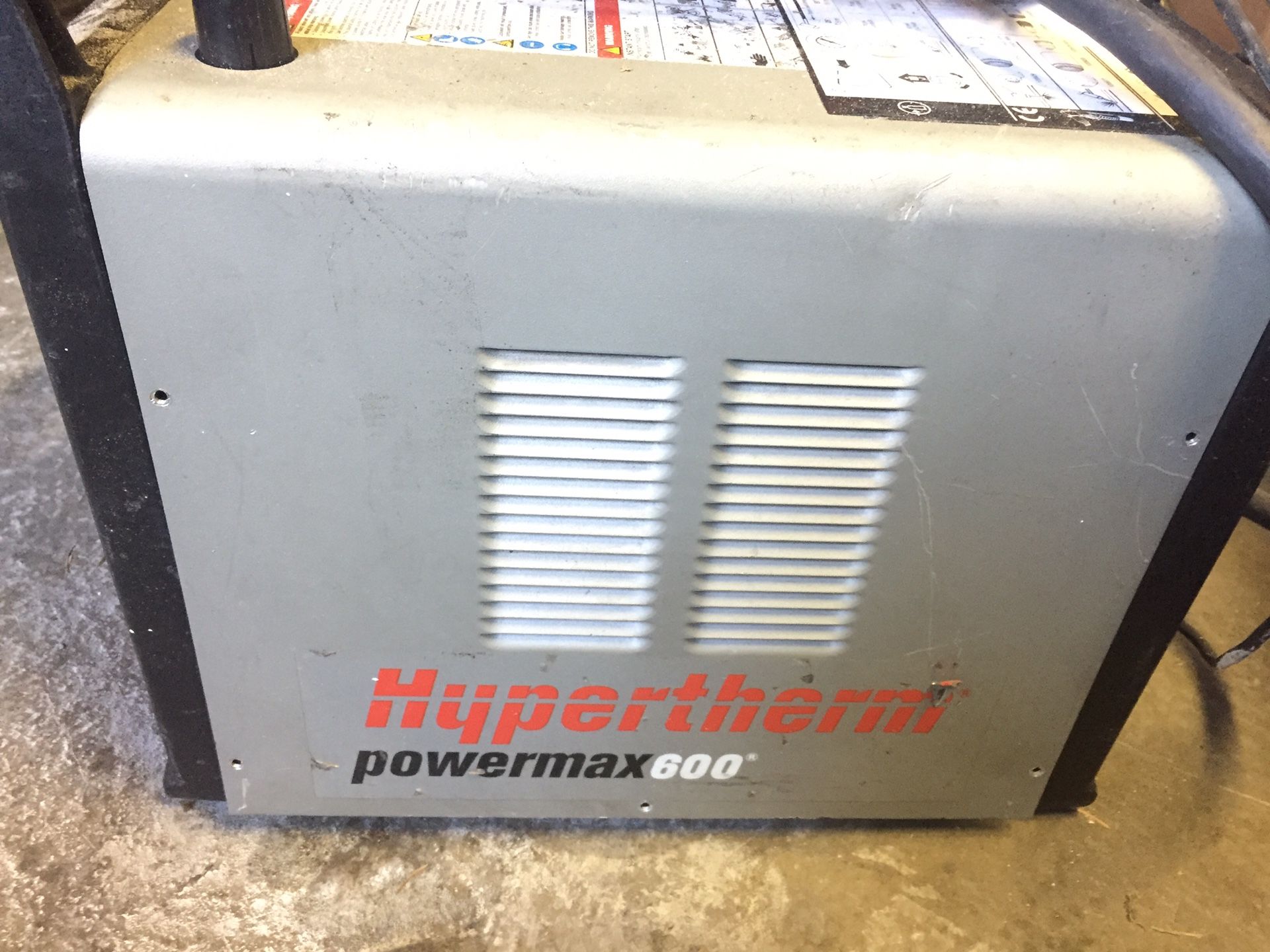 Plasma cutter Hypertherm Powermax 600