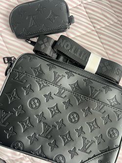 Women’s brand new mini bag bundle fully adjustable many ways to be used