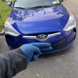 2012 Hyundia Veloster 