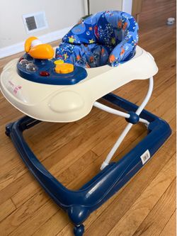 Brand new foldable baby walker