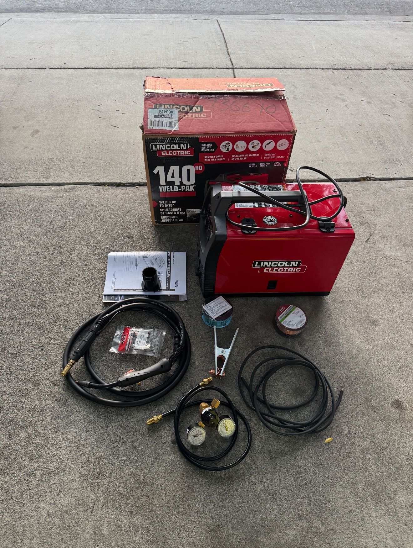 Lincoln Electric Weld-Pak 140 Amp MIG and Flux-Core Wire Feed Welder, 115V, Aluminum Welder
