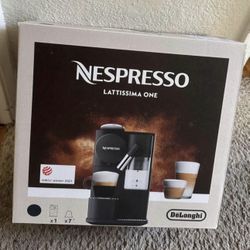 Nespresso Lattissima One Espresso Machine