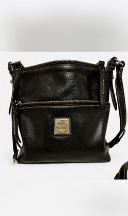 Vintage Dooney & Bourke Black Crossbody