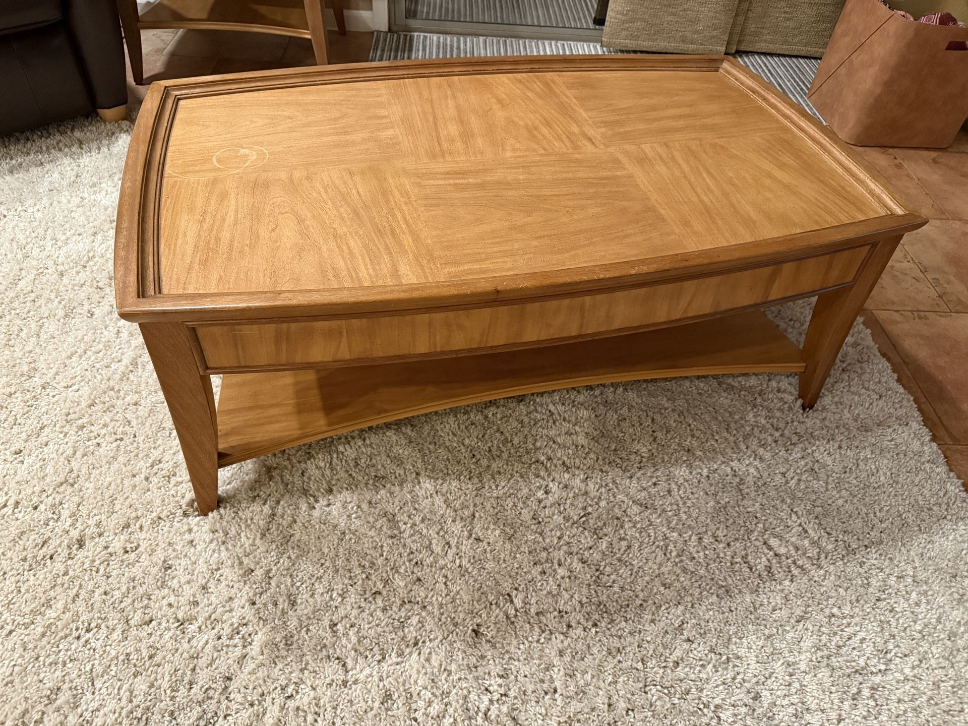Thomasville coffee and end table