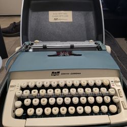 Smith-corona Typewriter 