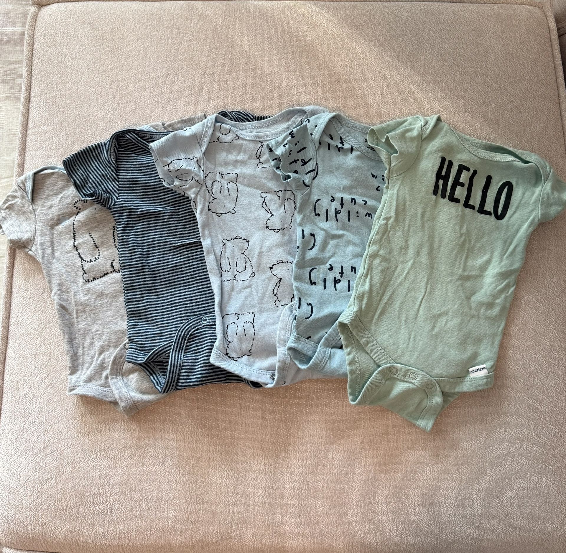 Gerber Onesie Size 6m