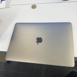 MacBook Pro (13-inch, 2017, 2 TBT3)