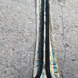 GM 140.27776 New Old Stock Car Truck Weatherstrip