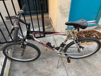 Specialized mountain bike, barely ridden