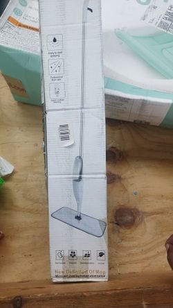 Water spray mop