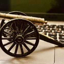 Cannon Vintage, Model. Collectible Toys 