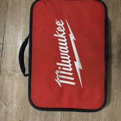 Milwaukee Case