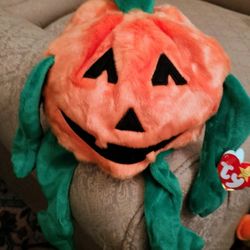 Ty Beanie Buddy 'Pumkin' plush toy from 1999