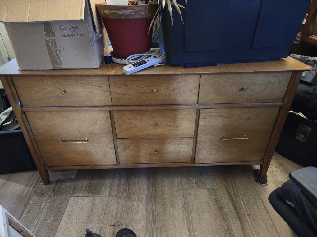 Vintage Basic Witz Furniture Solid Wood Low Dresser 4 drawer 2 cabinets with shelf Mid-Century