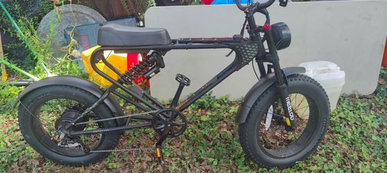 Meelod electric bike ,no charger and not battery included !!
