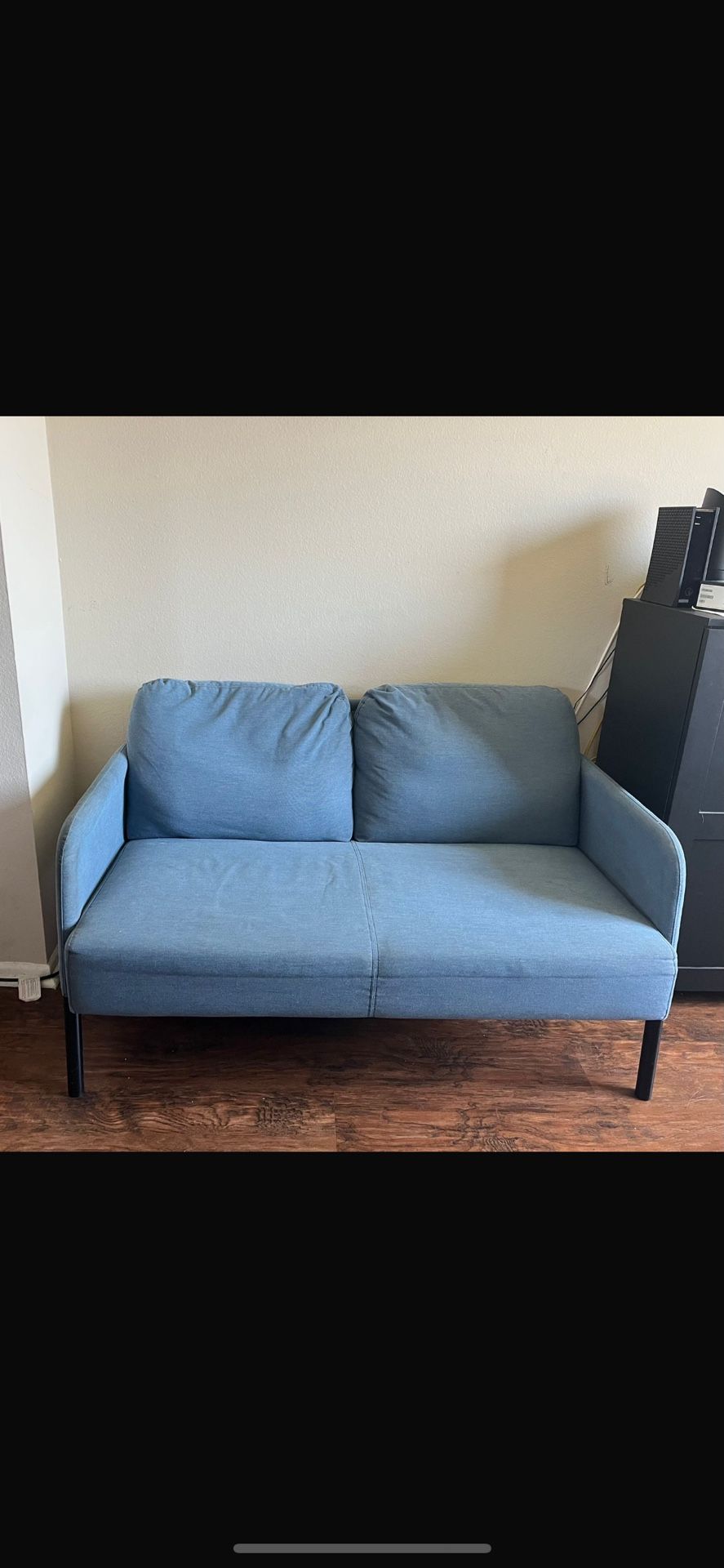 Loveseat/ Sofa/ Chair