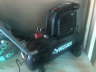 Husky 8 gallon compressor