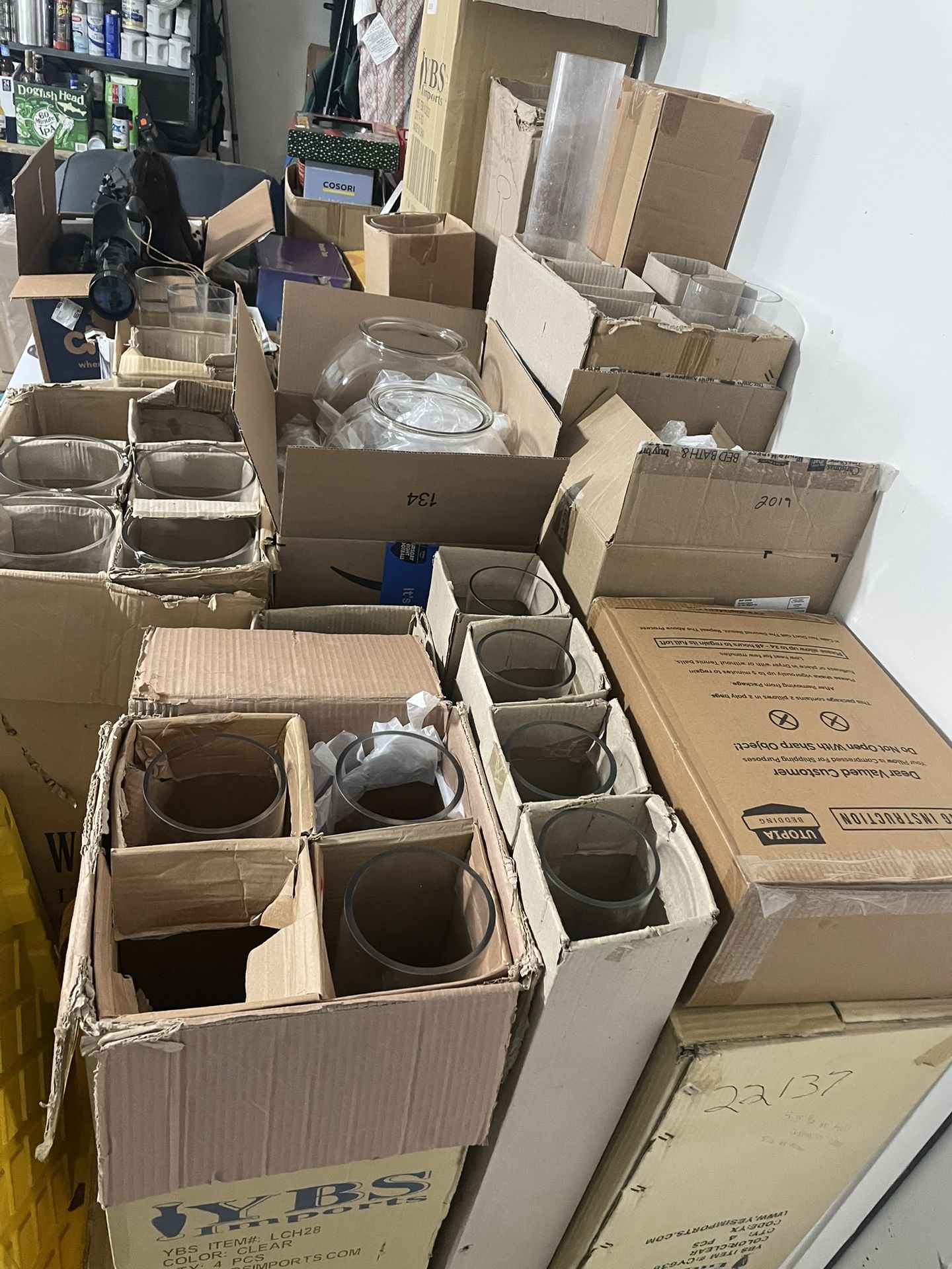 Bulk Supply Of Wedding,Events and Decorative Vases And Glassware