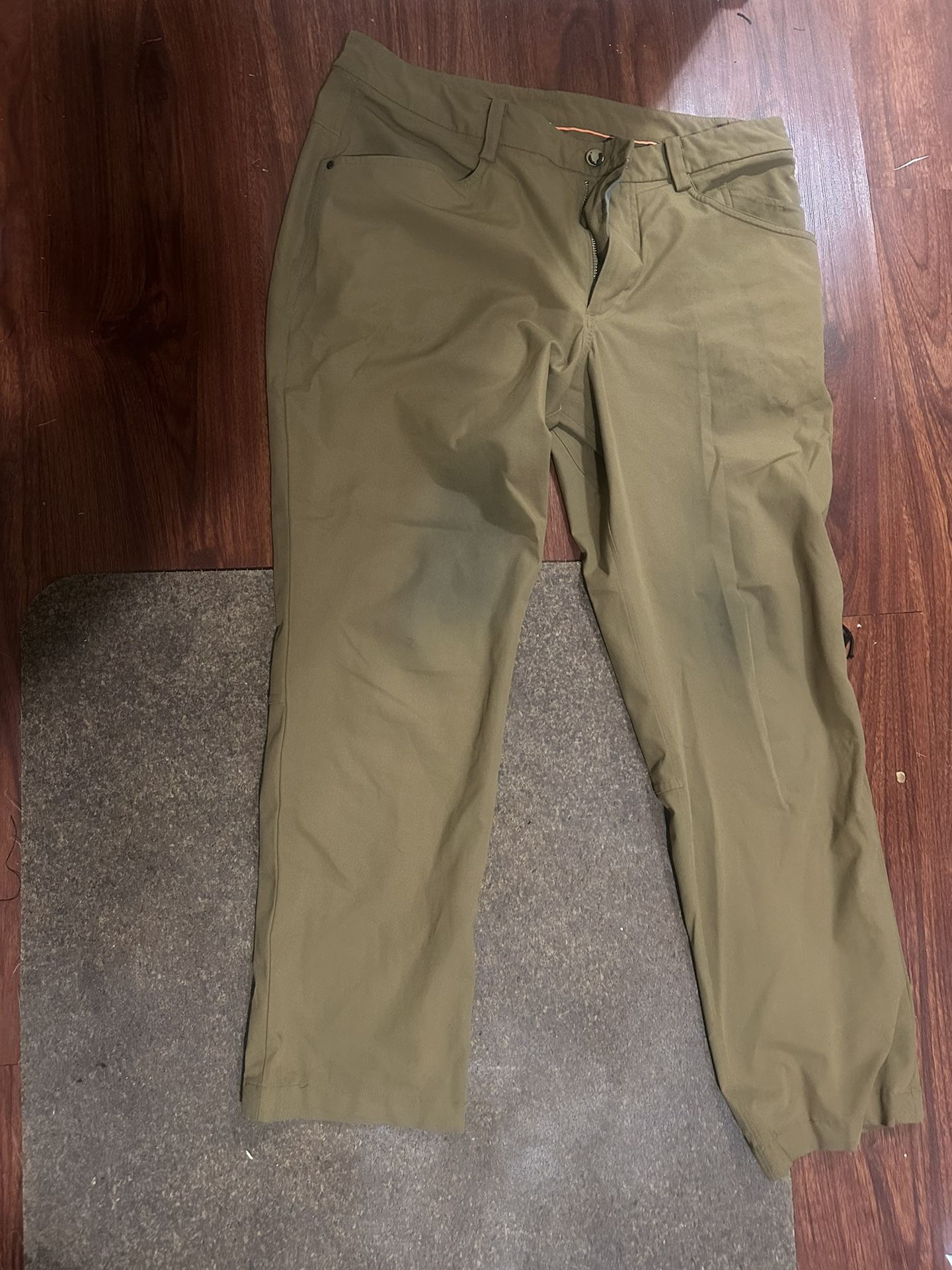 Lululemon ABC Men’s Pants