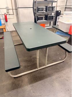Lifetime picnic table