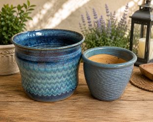 2 NEW WayFAIR Ceramic GLAZED Planter POTS