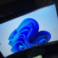 27 inc Curved Samsung Monitor 