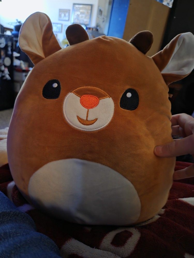 A stuffed animal deer smooshmarshmallow