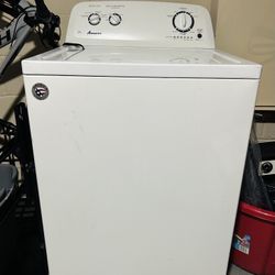 Amana  Washer. PLEASE SERIOUS INQUIRY (price Is firm)