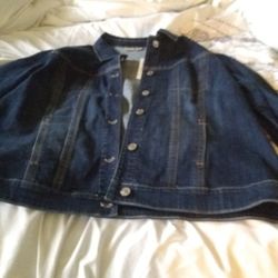 CHICOS JEANS JACKET Size 4.
