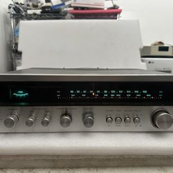 Vintage Kenwood KR-2400 AM/FM Stereo Receiver Silver Face