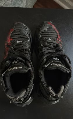 Balenciaga Runner Sneaker Graffiti - Black Red