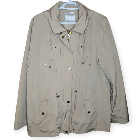 CharterClub Zip Up Water Resistant Beige Tan Rain Utility Jacket Woman Large