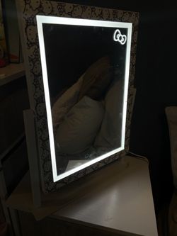 hello kitty mirror