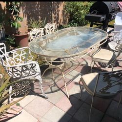 FREE Patio set Outdoor Table Chairs 