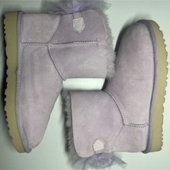 UGG AUSTRALIA BOOTS