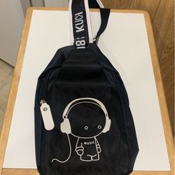 Kuchen & Bag 1980 Music Crossbody Bag Backpack Purse Black & White
