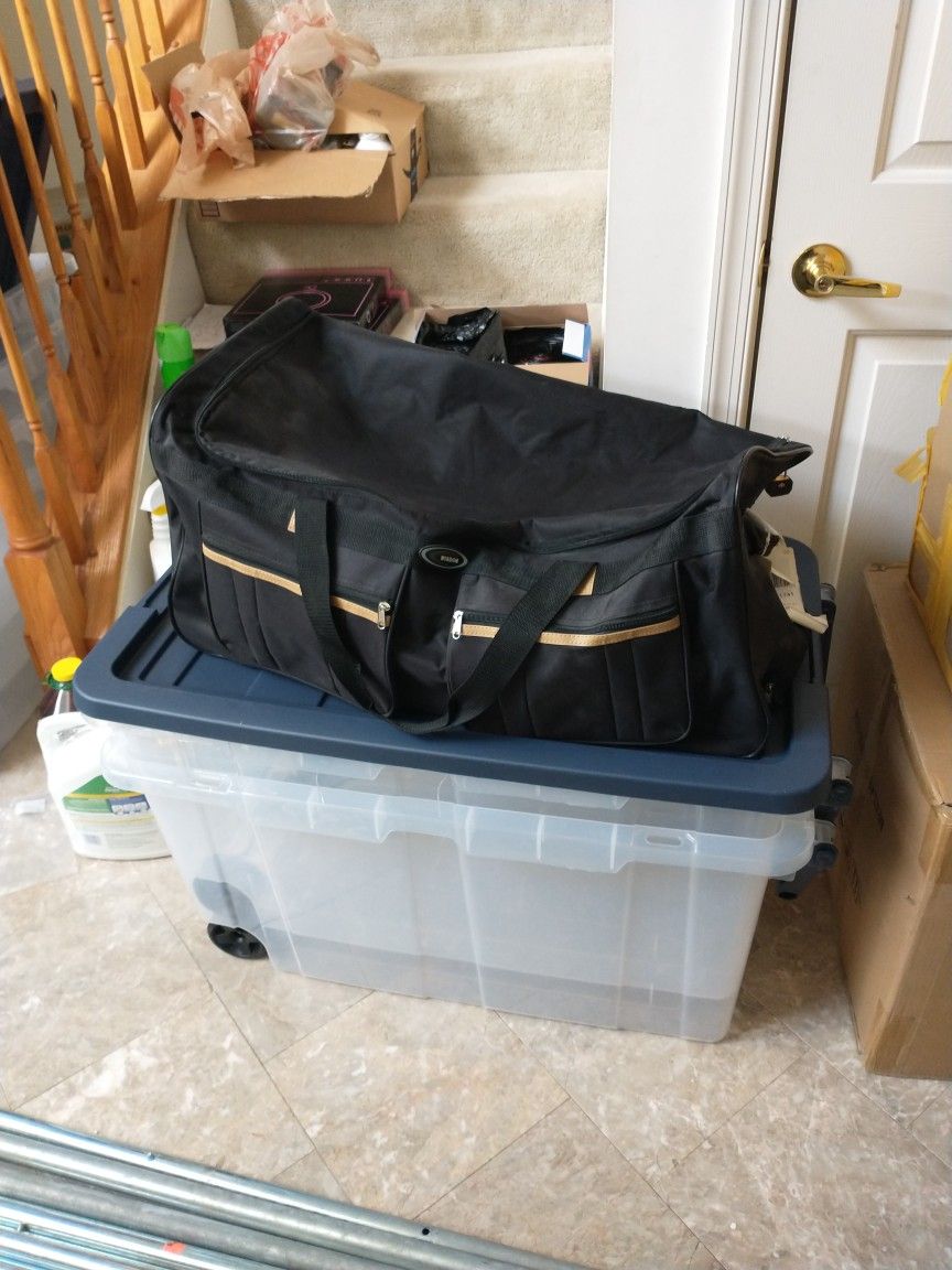 Huge Traveling Duffle Bag