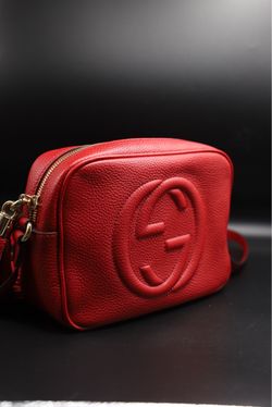 GUCCI Pebbled Calfskin Small Soho Disco Bag Tabasco Red