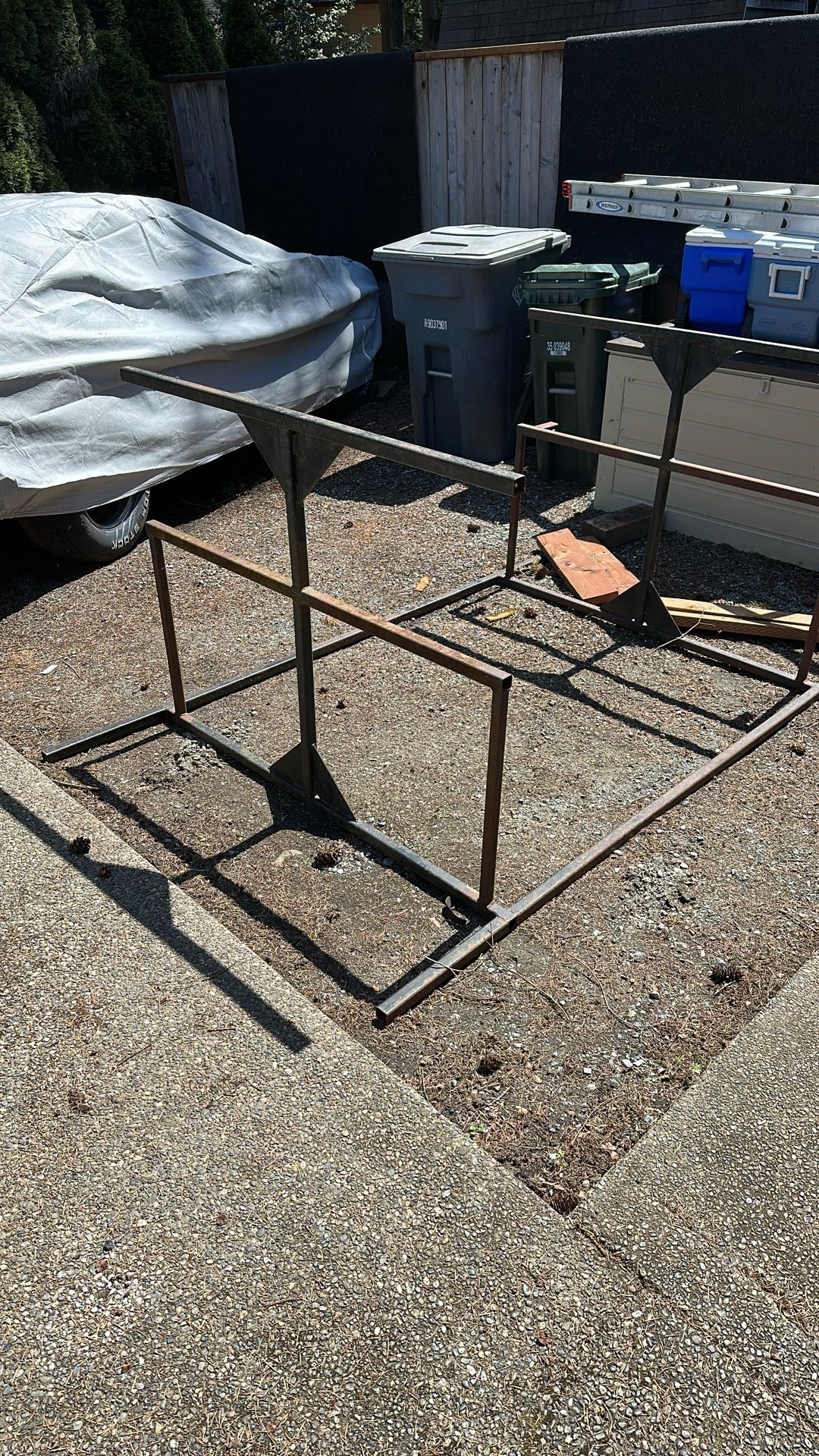 Metal rack