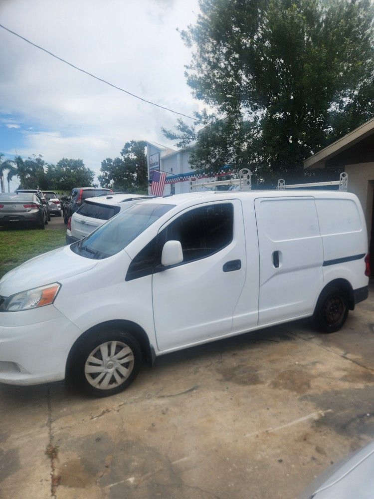 2015 Nissan NV